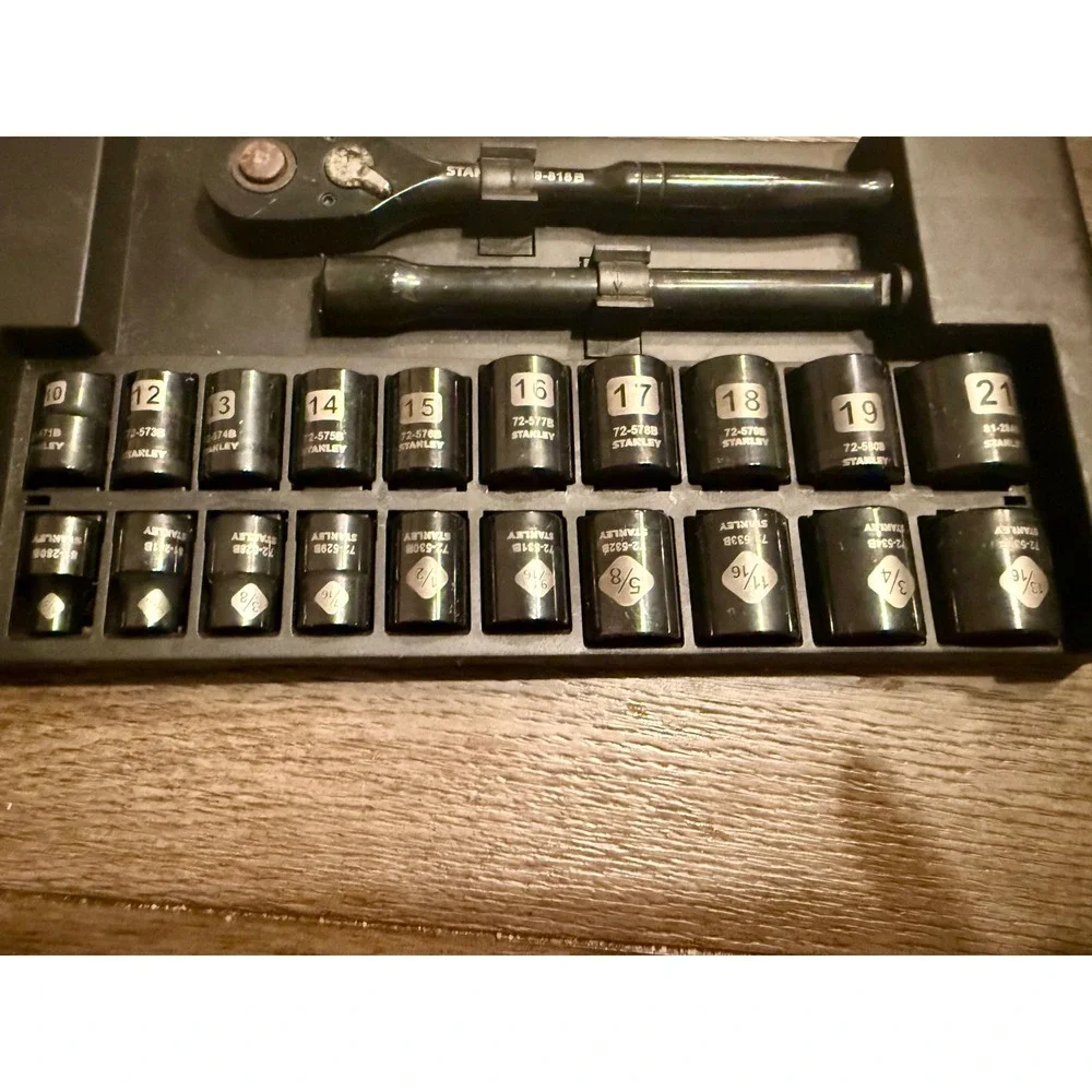 Stanley Black Chrome 22 Piece Universal Mechanics Tool Set 3/8 Drive STMT81189 - Picture 6 of 11